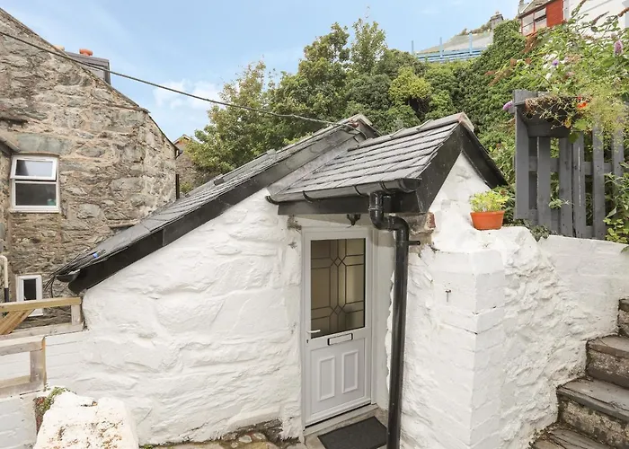 Glan Meon Cottage