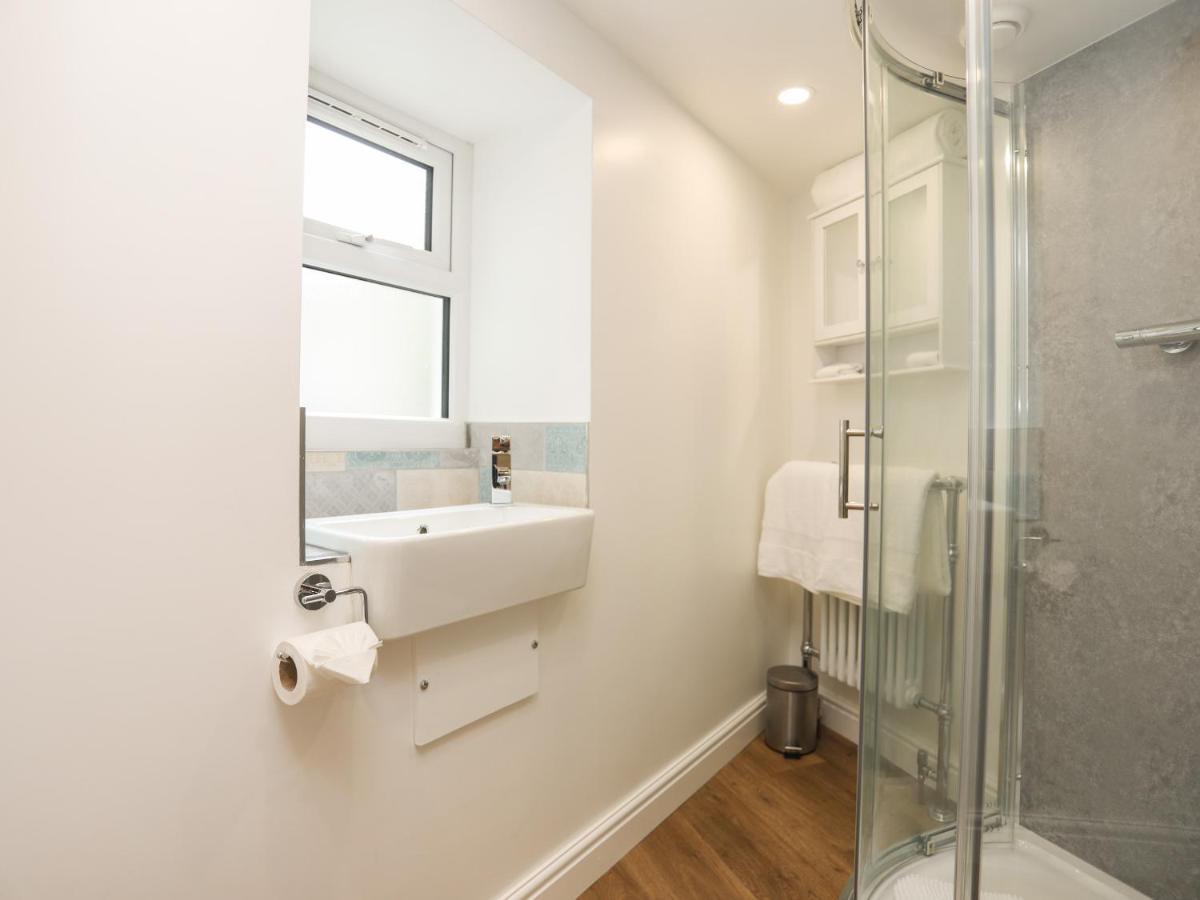 Holiday home Glan Meon *